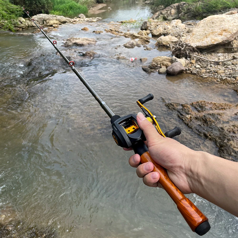 Vara de pesca com isca 1.3m 1.6m 1.8m, fundição giratória de carbono, mini vara de isca de viagem leve curta